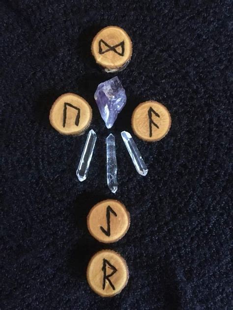 Discovering the Healing Properties of Rune Sigils: Tap into the Power within